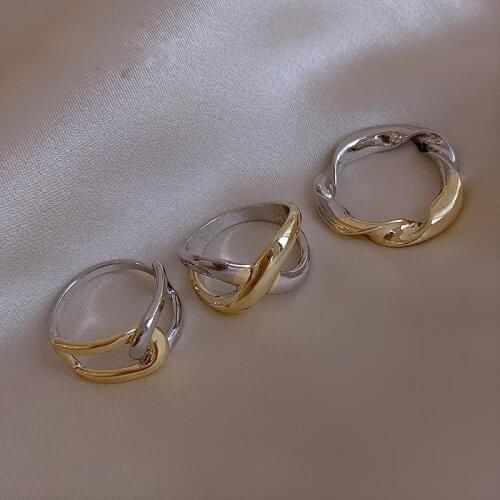 2021 New Korean Vintage Geometric Metal Punk Rings for Women Index Finger Hollow Round Twist Minimalist Ring Party Jewelry Gifts