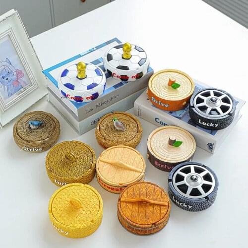 Creative Ashtray Net Red 2021 Personality Trend Home Living Room Desk Bedside Cover Ashtray Anti Fly Ash