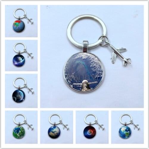 2020 New World Map Keychain Travel Explore Glass Dome Cabachon Plane Charm Pendant Keychain Men Women Gifts