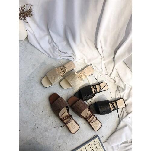 2019 new rattan grass woven sandals square head low heel flat open toe feet bare straps sandals female