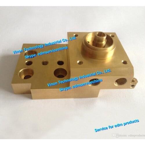 1pc) M604-2 edm Guide Block (2 holes) X182B995H02, Me701B RA Lower Die Guide Holder X182-B995-H02 for Mitsubishi DWC-RA,FA