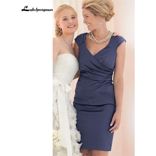Vintage Mother of the Bride Dress for weddings Elegant Simple Satin V Neck Cap Sleeve Pleats robe de la mere de la mariee 2021