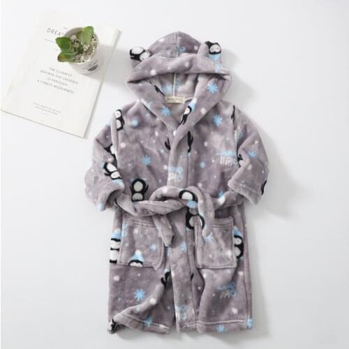 Long Sleeve Hooded Childrens Bathrobe Cartoon Print Kids Robe Lovely Animal Boy Bath Robe Autumn Winter Girls Bathrobe