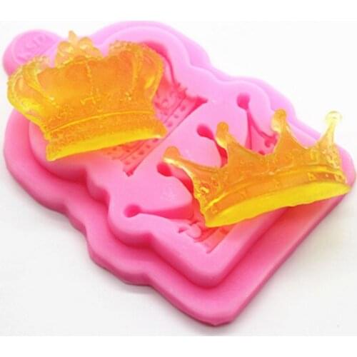 Two crowns embossed with the molds embossed silicon molds crown embossed with the sugar molds