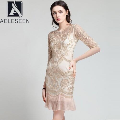 AELESEEN Runway Fashion Women Dress High Quality Summer Turmpet Dress Half Sleeve Flower Embroidery Pleated Dress