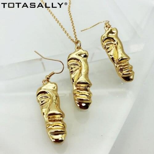 TOTASALLY New Women Long Necklace Fashion Metal sculptural Human Face Pendants Necklaces Girls Gifts Chain Colliers Dropship