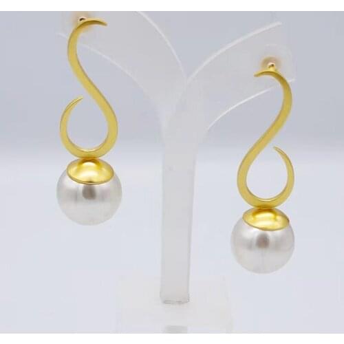 New Style Gold Plated Hoop Earrings For Women Ladies Women Pendants Necklaces Small Stud Earrings Jewellery Sets Accessories