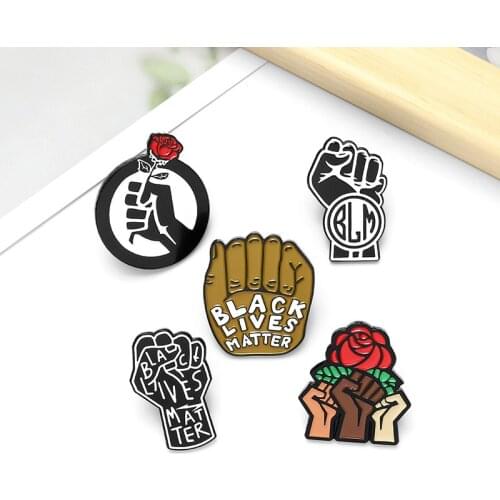 BLM Fist Enamel Lapel Pins Rights Protest Brooches Badges Fashion Black Lives Matter Pins Gifts for Friends Jewelry Wholesale