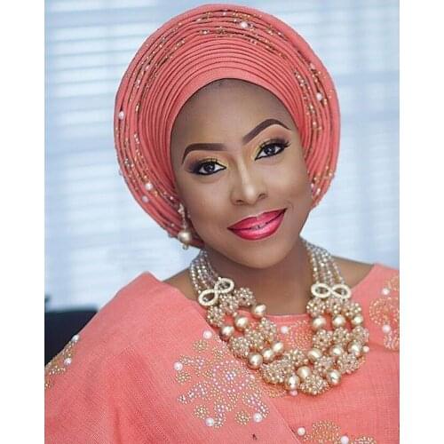 2020 New Chunky Bib Crystal Gold Beads Costume Women Jewelry Set African Bridal Statement Necklace Set Free Shipping WE097