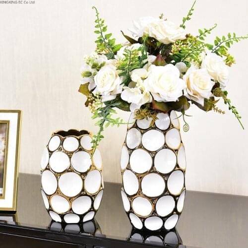 Modern Light Luxury Vase Decoration Living Room Flower Arrangement Nordic Creative Simple Ceramic Dried Flower Soft Decoration
