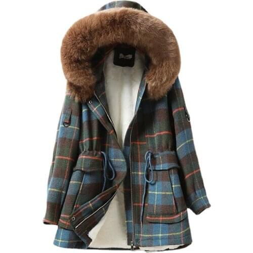 New Autumn Winter Parkas Women Hooded Cotton Parka Jacket with Fur Female Fashion Warm Thick Long Slim Parkas Coat Outerwear