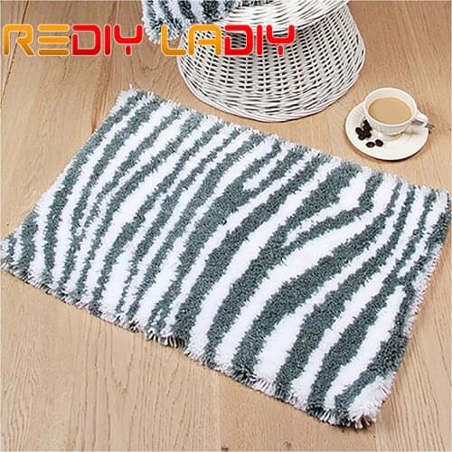 Latch Hook Rug Kits Crocheting Carpet Rug Zebra Stripe Acrylic Yarn Pre-Printed Canvas Cushion Mat DIY Crochet Tapestry Crafts
