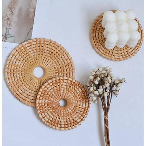Round Rattan Placemats Coaster Natural Vine Straw Woven Dining Table Mats Heat Insulation Pot Holder Cup Kitchen Accessories
