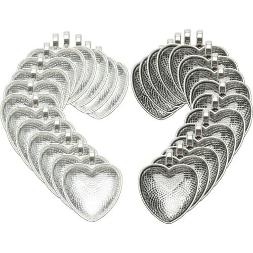 60Pcs Kit 30Counts Heart Bezels Silver Pendant Trays with 30Counts Glass Cabochon Heart Dome Tile for Jewelry Making Party Gift