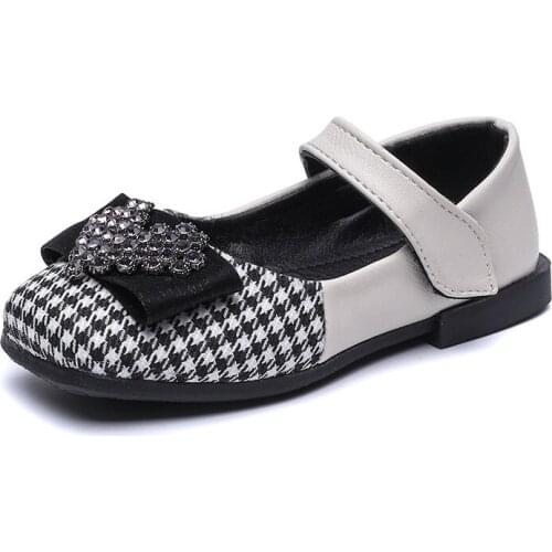 2020 New Girls Princess Shoes for Kids Ballet Rhinestone Spring Summer Casual Flat Children Mary Jane Ballerina Party Dress Shoe