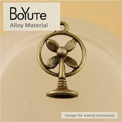 BoYuTe (50 Pieces/Lot) 20*13MM Antique Bronze Plated Zinc Alloy Materials Fashion Pendant Fan Charms for Jewelry Making