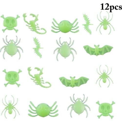 2019 New 12pcs Halloween Party Kids Ring Set Luminous Novelty Insects Prank Toy Halloween Party Favor Ring for Children