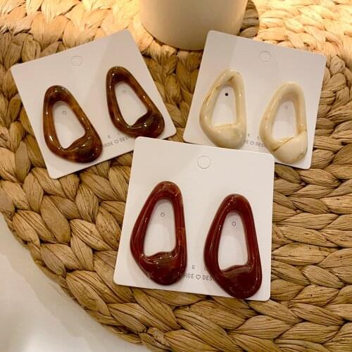 Acrylic Earring Qiu Dong Retro Fashion Women Contracted Joker Geometry Resin Earring Ornaments