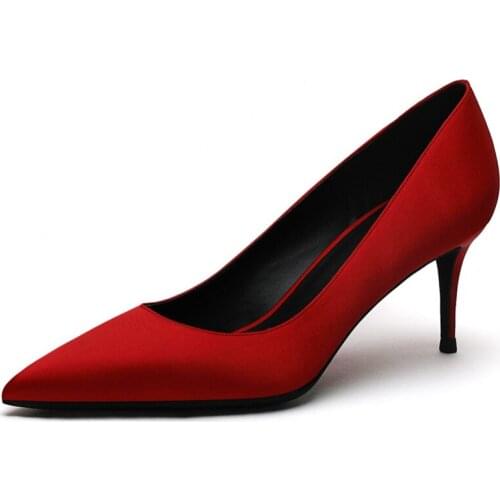Women Office Shoes Red Black Silk Pump Sexy Luxury 6cm Thin Heels Pointed Toe Ladies Wedding Shoes Star Model Pumps Shoes M0019