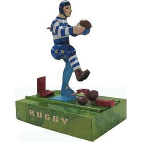 Antique Style playing rugby Tin Toys Wind Up Toys Robots iron Metal Models for Children/Adult Home Decoration Metal Craft