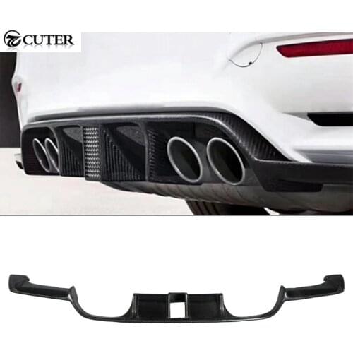 F80 M3 F82 M4 carbon fiber rear diffuser lip with LED lights for BMW F80 F82 F83 M3 M4 car body kit 14-17