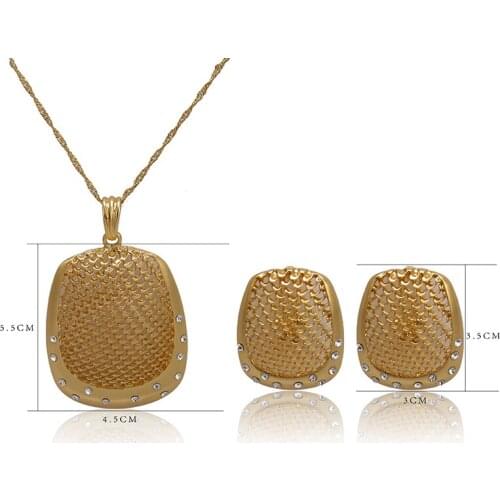 Punk Style Gold-color Torque Choker Necklaces For Women Neck Rough Wide Collar Smooth surface Necklace Statement Fashion Jewelry