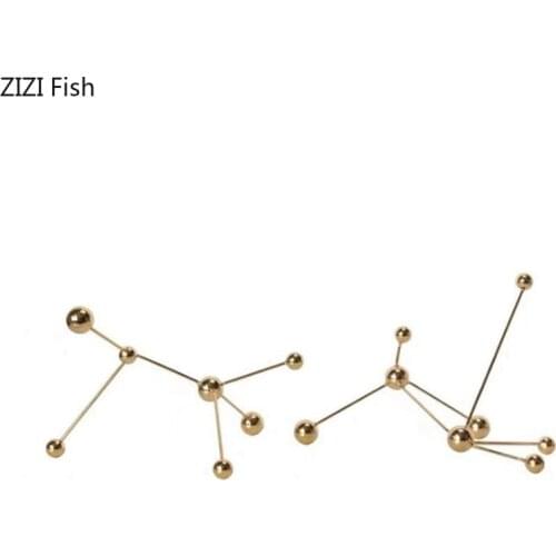 Golden Geometric Model Adornment Point Line Artwork Decorative Ornaments Desk Decor Metal Crafts Nordic Home Decoration Modern