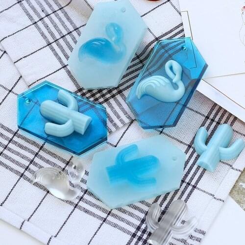2pcs/set Flamingo Cactus Candy Making Silicone Mold Tray Cake Decoration Mold Fondant Chocolate Small Pastry Tool
