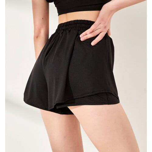 Yoga Shorts Womens Medium High Waist Loose Breathable Fitness Quick Drying Shorts Fitness Gym Sports Workout Running Sportswear