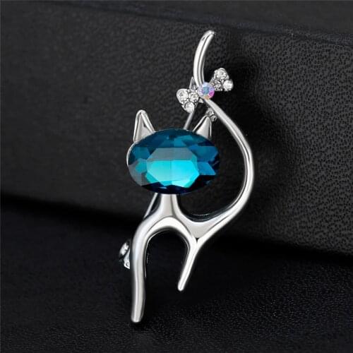 LUBOV Fashion Blue Crystal Stone Silver Metal Plated Cat Brooches Pins for Lovely Girls Scarf Clip Women Costume Party Jewelry