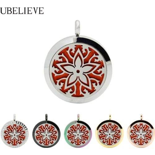 Sunflower Aromatherapy Essential Oil Diffuser Necklace with 316L Surgical Stainless Steel Pendant Locket Hollow Perfume Locket