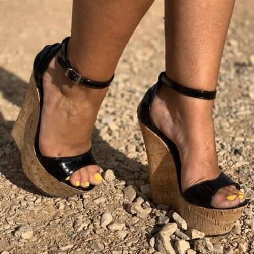New Rome Fashion Woman Wood Platform Sandals Sexy Wedges High Heels Sandals Open Toe Shiny Black Party Shoes Women Plus Size 47