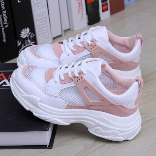 Women Casual Shoes Spring Solid Female Mesh Sneakers Casual Platform Old Shoes Women Sport Shoes Zapato Tenis De Seguridad Mujer