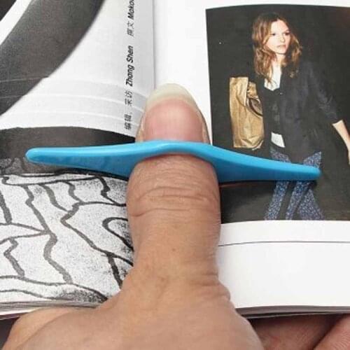 Multifunction Thumb Book Page Holder Marker Finger Ring Bookmark Plastic Convenient Reading Helper Book Mark GK99