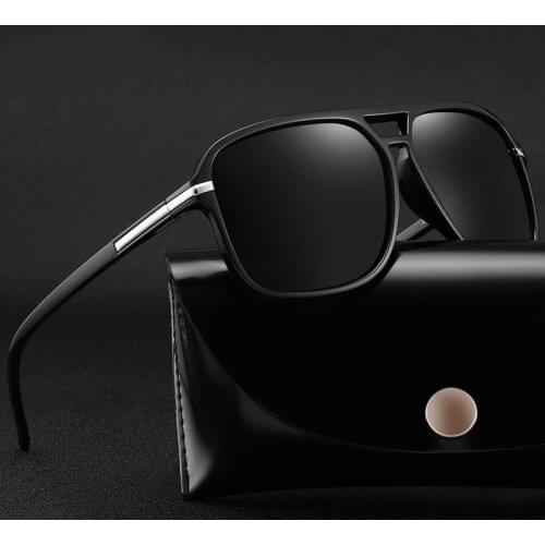 2021 Fashion Men Cool Square Style Gradient Polarized Sunglasses Driving Vintage Brand Design Fishing Camping Glasses