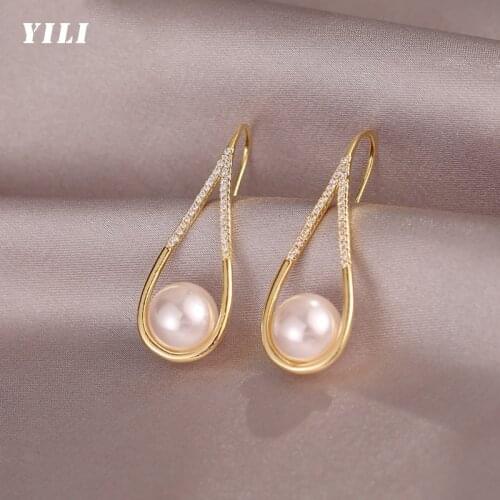 2021 Fashion Geometric Pearl Earrings Simple Micro-inlaid Zircon Gold Metal Earring for Women Girls Korean Temperament Jewelry