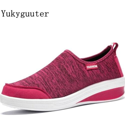 Sport Running Shoes Woman Outdoor Breathable Comfortable Couple Shoes Lightweight Athletic Mesh Sneakers Women High Quality