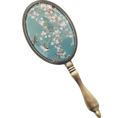 European-Style Retro Bronze Metal Hand-Hold Mirror Womens Makeup Mirror Small Portable Portable Girl Round Handheld Mirror