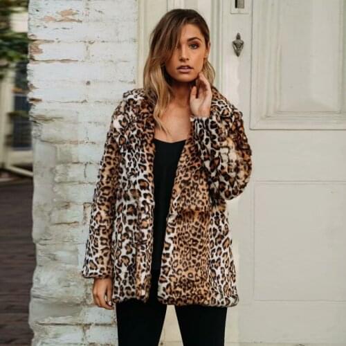 Women Overcoats Winter Women Faux Fox Fur Jackets and Coats Leopard Print Women Faux Fur Leather Jackets European Designer A356