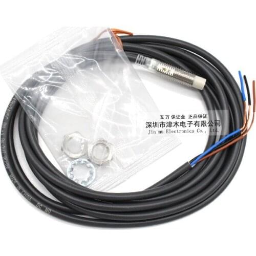 E2E-X2MF1 M8 is close to the sensor dc three-wire PNP normally on 6months warranty