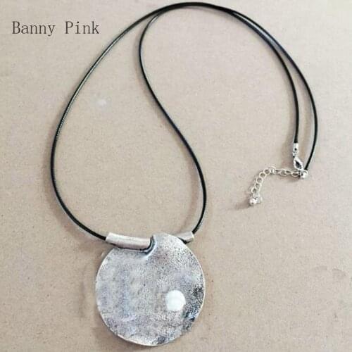 Vintage Fresh Pearl Pendant Necklace Chunky Alloy Geo Pendant Necklace Rope Long Chain Necklace Fashion Women Jewelry Colliers