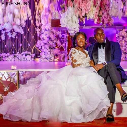 E JUE SHUNG White Lace Appliques Ball Gown Wedding Dresses Long Sleeves Beading Tiered Wedding Gowns Bride Dresses