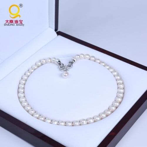 Daking 8.5-9.5mm jewelry bowknot pendant necklace cultured genuine pearl choker necklace for women