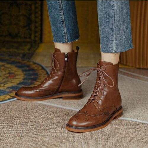 New Fall Shoes Women Genuine Leather Short Boots Women Comfort Low Heel Boots for Women Designer Boots 2021 Fshion Women Shoes