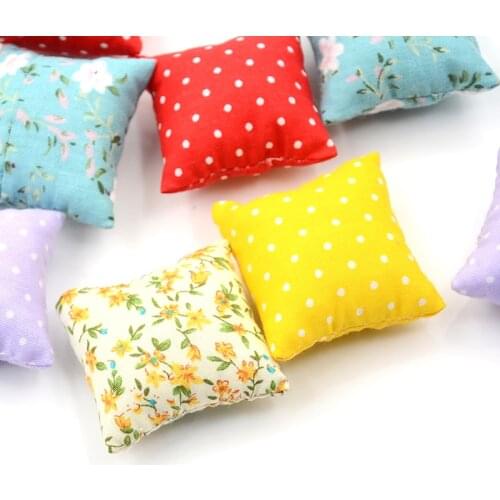 2PCS Flower Pillow Cushions For Sofa Couch Bed For For Doll house 1/12 Dollhouse Miniature Furniture Toys