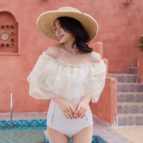 Bikinis Female Swimwear One Piece Rashguard Womens Swimsuit With Push Up Trikini Sexy Korean Ruffle Lace Monokini Sexy Swimsuit