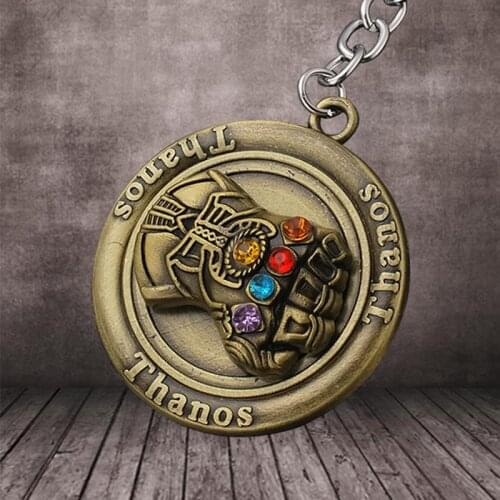 Infinity-War Avengers-4 Gauntlet Glove Keychain Metal Glove Fist Thanos Cosplay Action Figure Key Chain Keyring Pendant Gift
