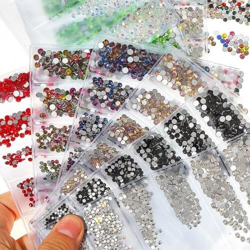 1440 Pcs Flat Bottom Glass Nail Drill 6 Grid Mixed Set DIY Multifunctional Nail Art Decoration Accessories Ss4--ss16