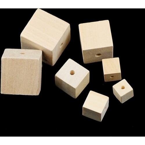 HGKLBB 30pcs Nature Square Wooden Beads 12-30mm Cube Unfinished Faceted Wood Loose Spacer Beads for Jewelry Making Bracelet DIY