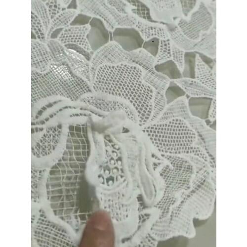 5yards/pc) beautiful white color water soluble lace fabric with big flowers design African wedding lace for dress FYX00